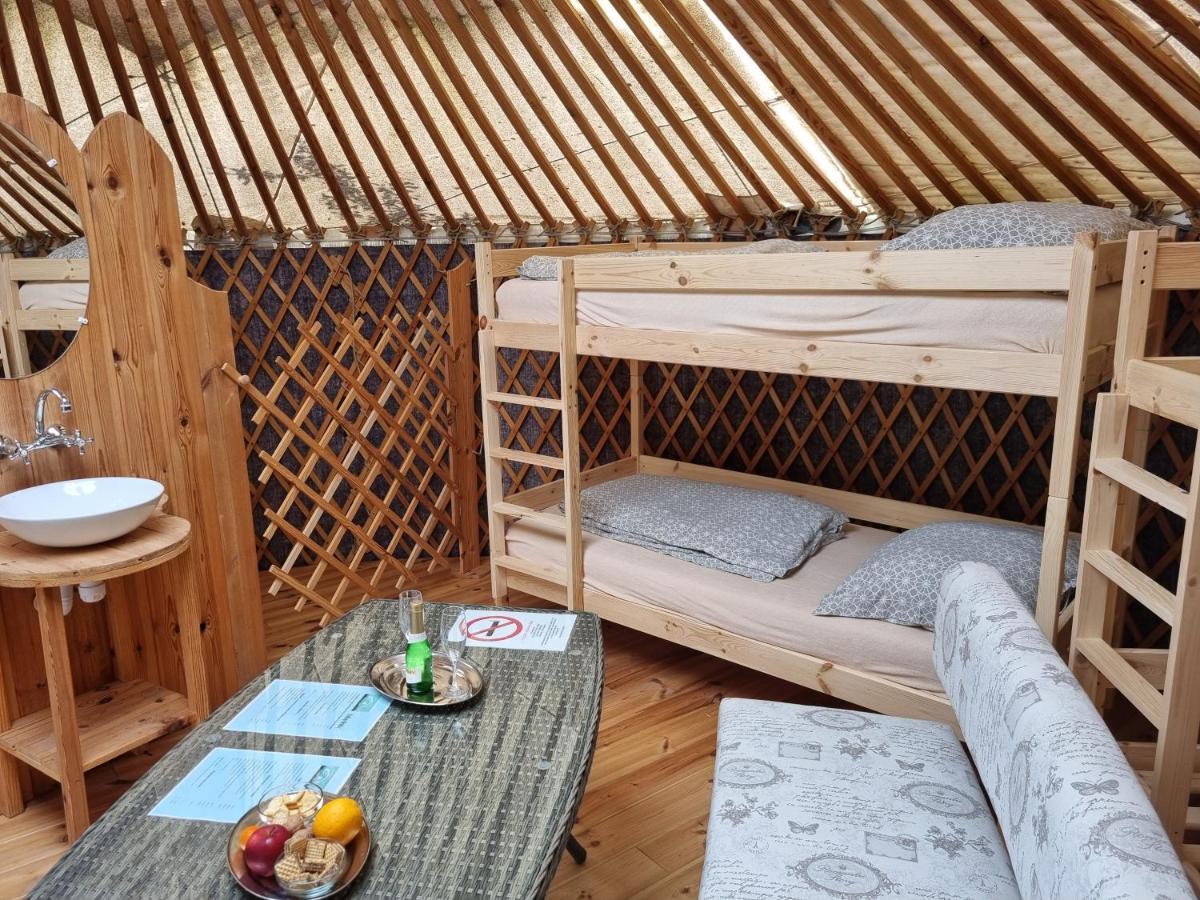 Jurta Hotel Balatongyoeroek Zewnętrze zdjęcie